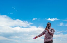 kennedy-speaking-clouds